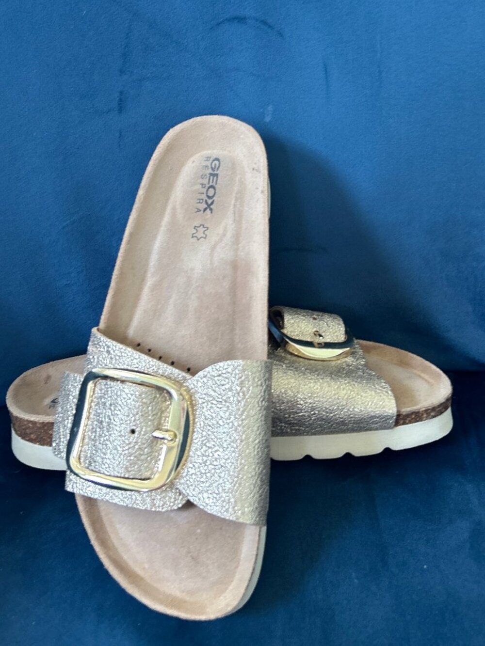 GEOX ~ D Brionia High Sandal ~ Gold ~ 39 ~ sz. 9 ~ Leather
